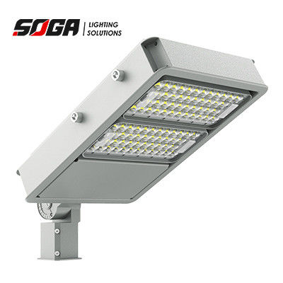 Beli Pencahayaan Banjir Olahraga Asimetris Lampu Banjir 150W Tiang Tinggi IK08 online manufacture